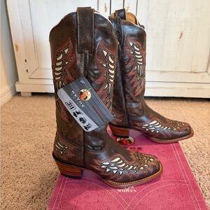 Reyme Brown Leather Embroidered Western Cowboy Boots -brand new with box and tag